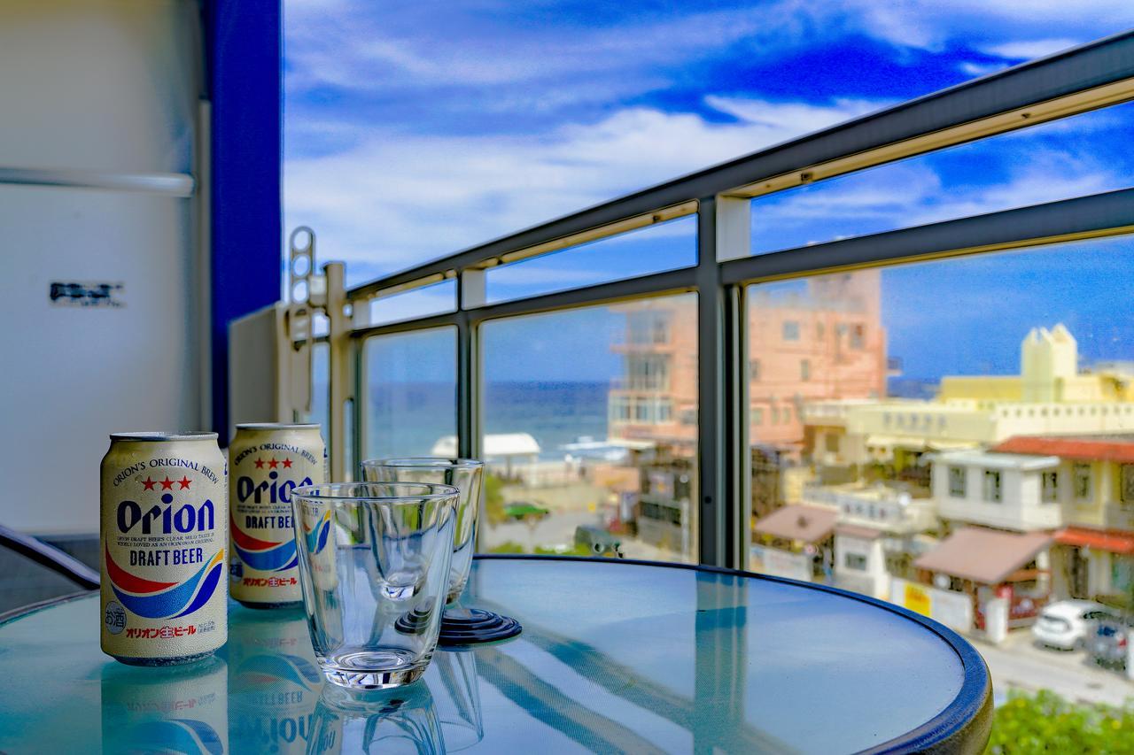Appartement Sunshine Coast à Chatan Extérieur photo