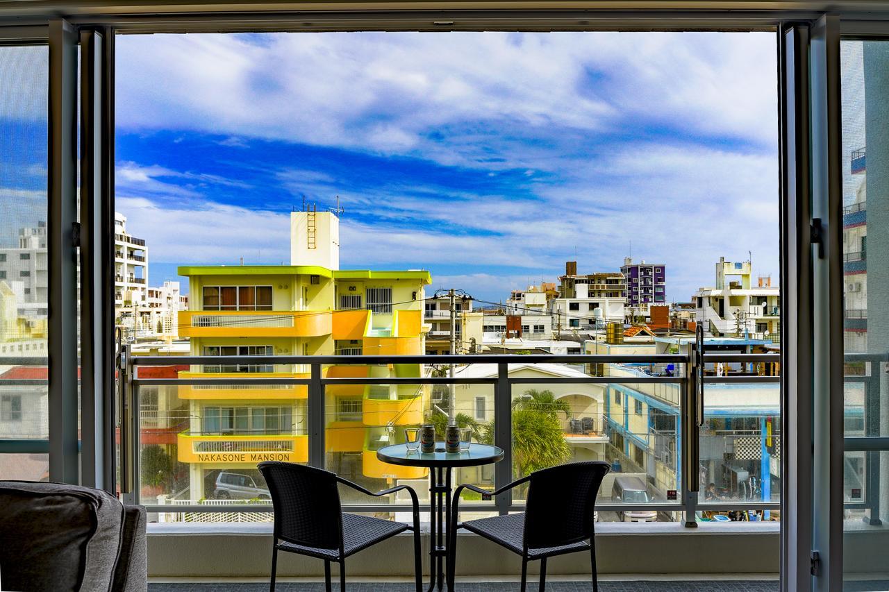 Appartement Sunshine Coast à Chatan Extérieur photo