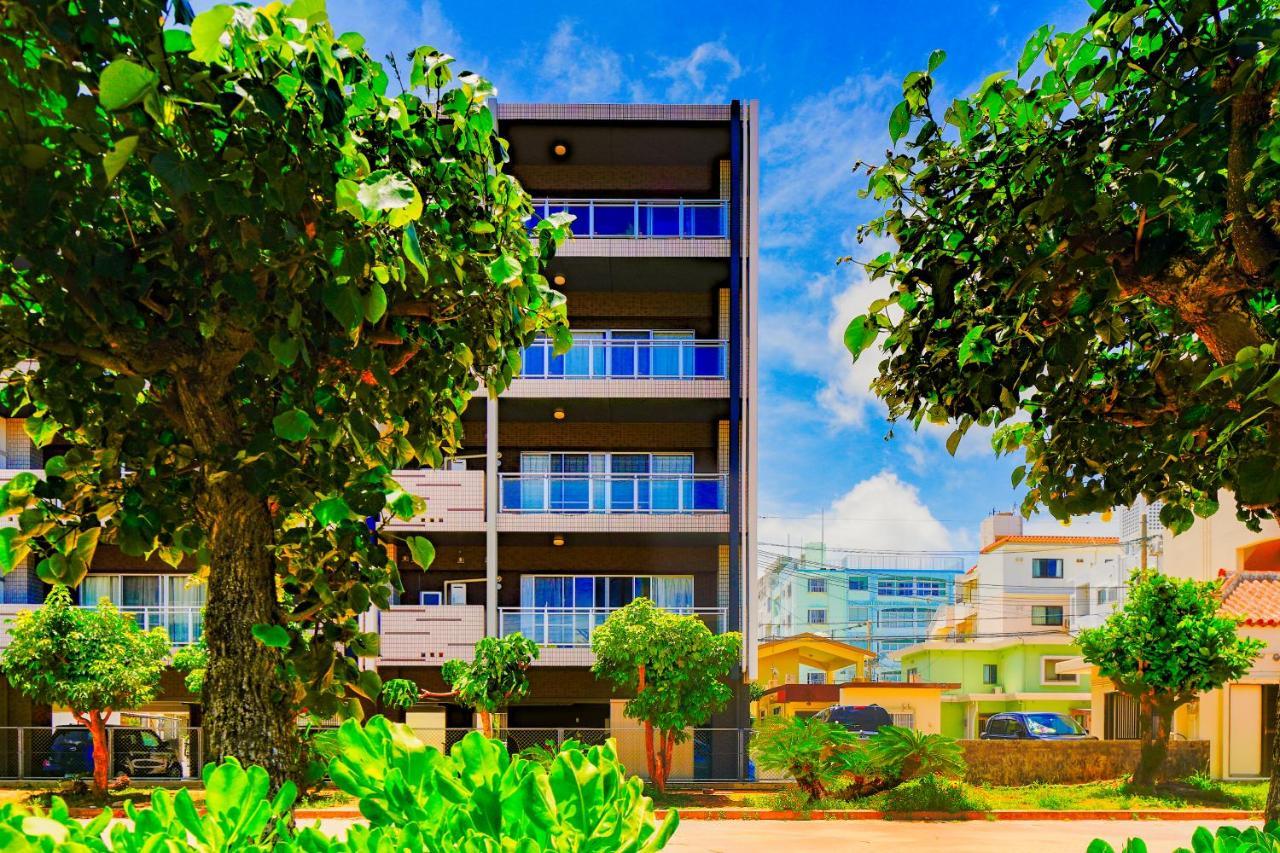 Appartement Sunshine Coast à Chatan Extérieur photo